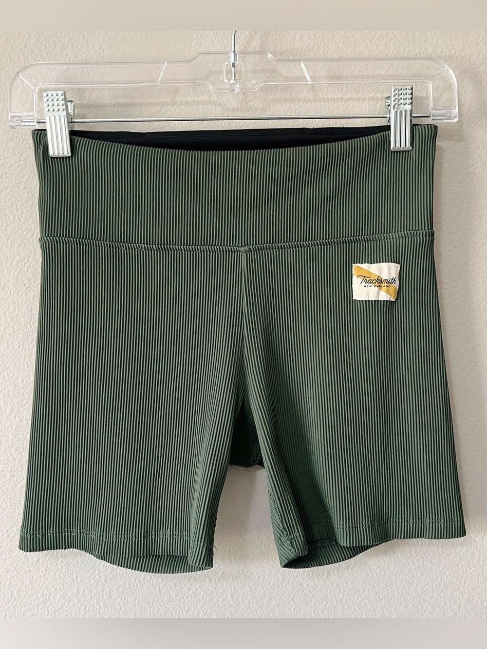 Tracksmith Women's Size Small Fells Short Tights Ribbed Green Running